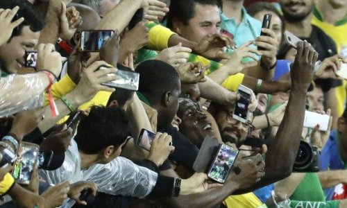 Usain Bolt wins 200m gold, his eighth Olympic gold