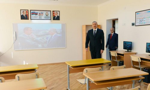 Ilham Aliyev views overhauled school in Nizami district
