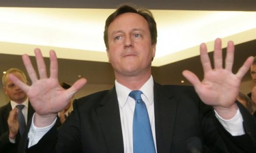David Cameron Britaniya parlamentindən istefa verir