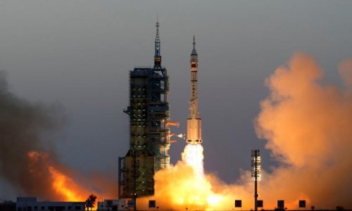 China launches longest manned space mission