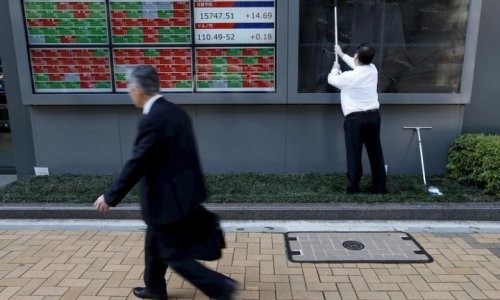 Asia shares extend losses, dollar off highs