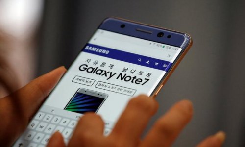 Samsung Electronics vows mobile rebound, dangles buyback after Note 7 shock