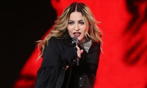 Madonna “İlin qadını” oldu