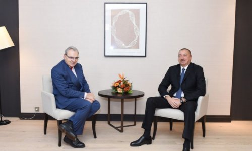 Azərbaycan prezidenti “Suez Group” şirkətinin baş icraçı direktoru ilə görüşdü