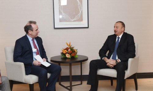 Ilham Aliyev met with Chief Executive Officer of LafargeHolcim