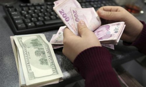 Türkiyədə dollar yenidən bahalaşır