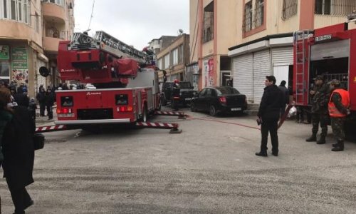 Bakıda məşhur marketlər şəbəkəsi yanır - TƏCİLİ, FOTO