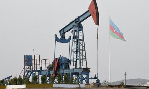 Azərbaycan nefti üç dollar ucuzlaşıb