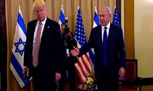 Tramp Netanyahunun əlini sıxmağı unutdu – VİDEO