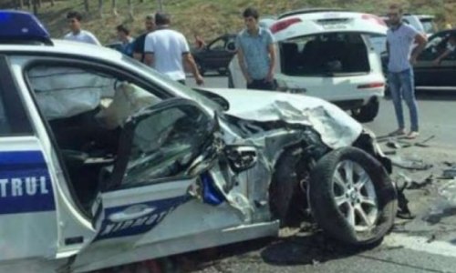 Yol polisi komandiri Bakıda qəza törətdi