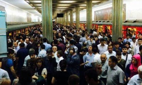 Bakı metrosunda qatarların hərəkəti dayandı