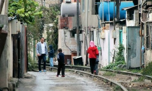 Bakıda daha bir köçürülmə qalmaqalı