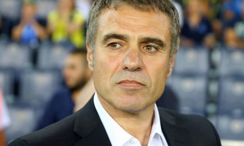 Ersun Yanal qovuldu