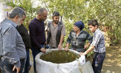 Lənkəranda quyudan isti su çıxdı