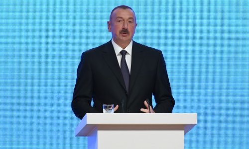 İlham Əliyev: “Bakı-Tbilisi-Qars dəmir yolu qlobal layihədir”