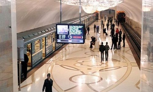 Polis metroda əməliyyat keçirdi