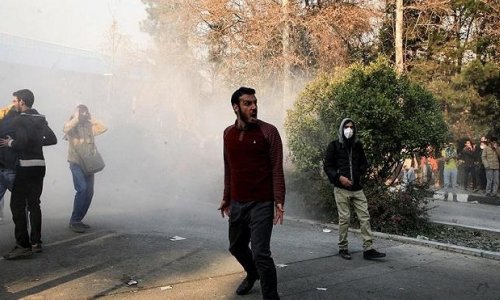 İran etirazları: İranlılar bu barədə nə düşünür?