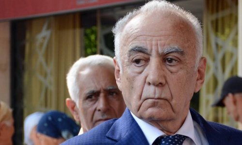 Hacıbala Abutalıbovun oğlu İstanbulda otel aldı - FOTO