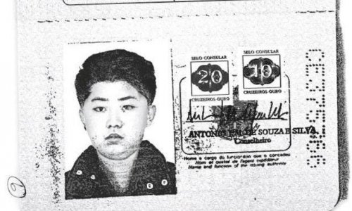Kim Çenin saxta pasportu üzə çıxdı 