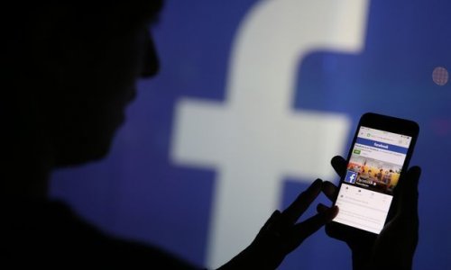 “Facebook” hesabları kütləvi şəkildə silinir
