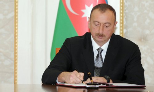 İlham Əliyev hərbi məlumatlarla bağlı sərəncam imzaladı