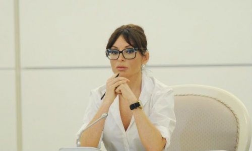 Mehriban Əliyevaya yeni köməkçilər təyin edildi