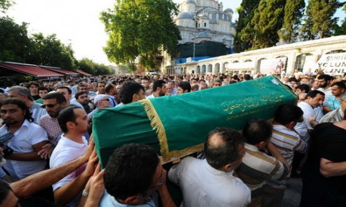 Məşhur sənətçi dünyasını dəyişdi - FOTO