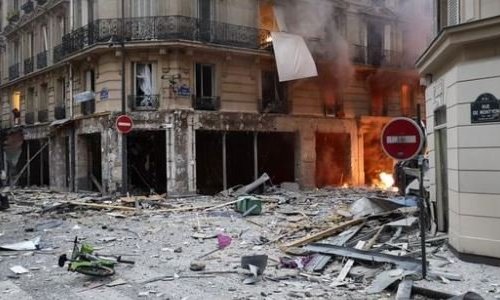 Parisdə güclü partlayış: 5 ölü, 41 yaralı var