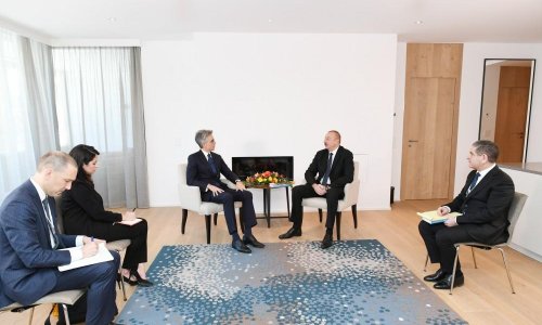 President Aliyev meets SAP CEO in Davos 