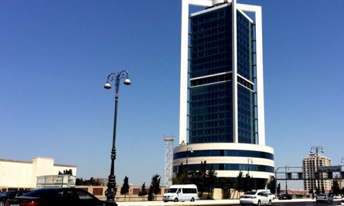 SOFAZ decreases sales of foreign currency to Azerbaijani banks