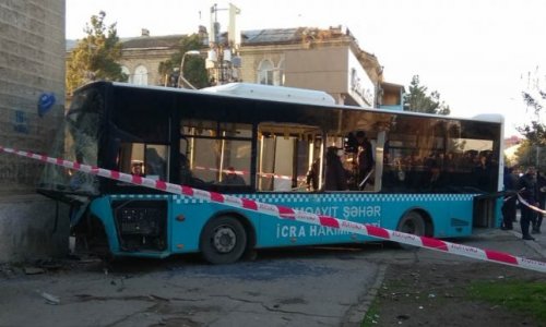 SON DƏQİQƏ! Sumqayıtda dəhşətli avtobus qəzası! 20-dən çox yaralı… – VİDEO – FOTOLAR