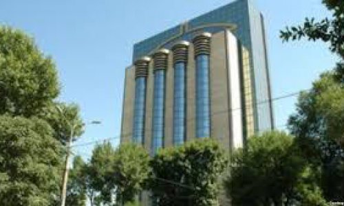 Uzbek Central Bank suspends nine commercial banks