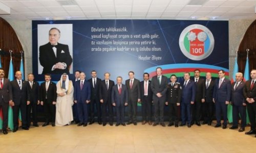 40 иностранных спецслужб направили в Баку своих глав и представителей