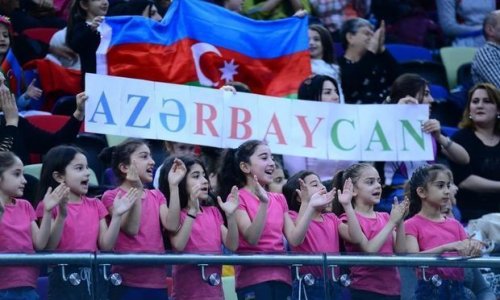 Эмоциональное исполнение гимна азербайджанскими спортсменками - ВИДЕО