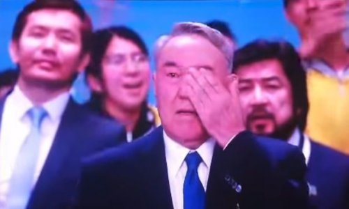 Nazarbayev ağladı - VİDEO