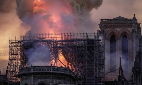Американский журналист опубликовал кадры изнутри сгоревшего Нотр-Дама – ФОТО 