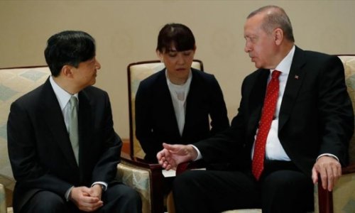 Эрдоган и император Японии поговорили за закрытыми дверями