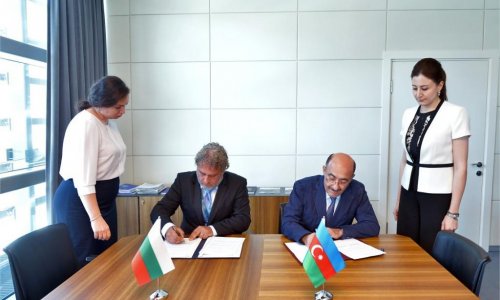 Azerbaijan, Bulgaria ink program document on cultural co-op (PHOTO)