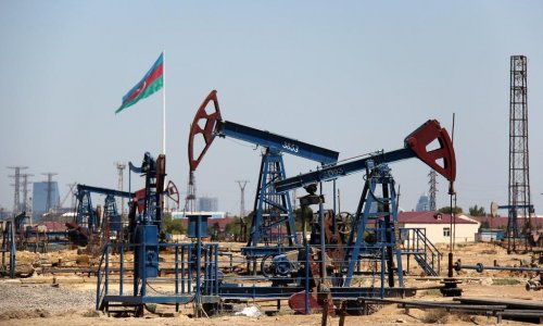 Азербайджан в июне сократил добычу нефти до 768 тыс. б/с