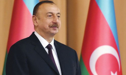 Президент Алиев поздравил Бориса Джонсона