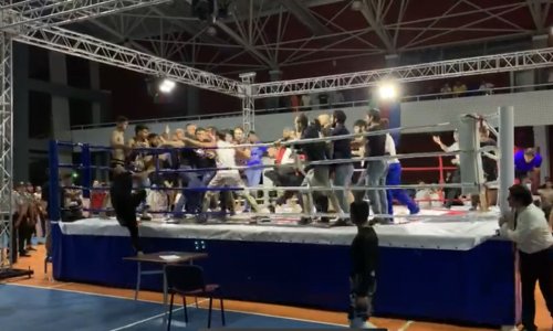 Bakıda keçirilən MMA yarışında kütləvi dava düşdü VİDEO