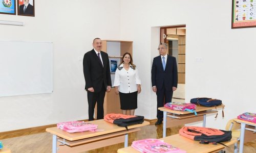 President Ilham Aliyev views newly-reconstructed school in Baku's Surakhani district (PHOTO)