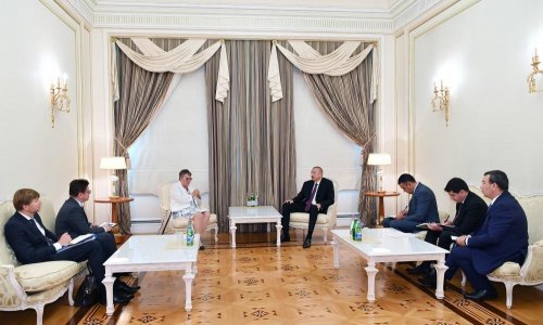 President Ilham Aliyev receives delegation led by PACE president (PHOTO)