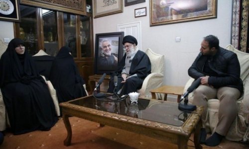 Хаменеи пришел домой к Сулеймани - ФОТО 