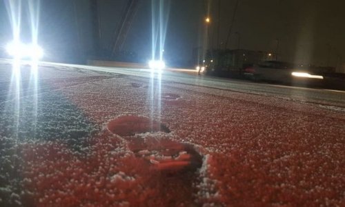 Баку покрылся снегом - ВИДЕО