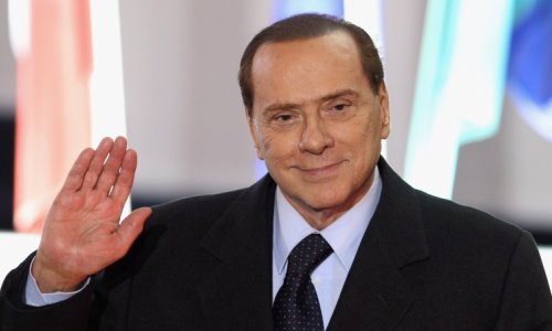 Берлускони пожертвовал крупную сумму на борьбу с коронавирусом