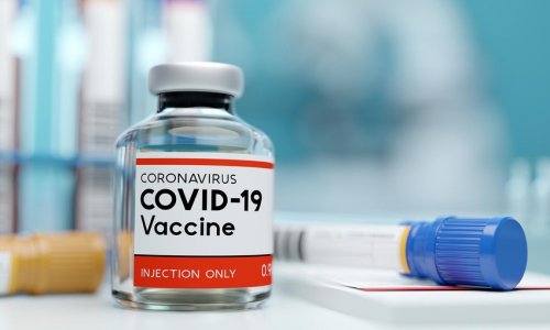 Азербайджан рассмотрит покупку российской вакцины от COVID-19