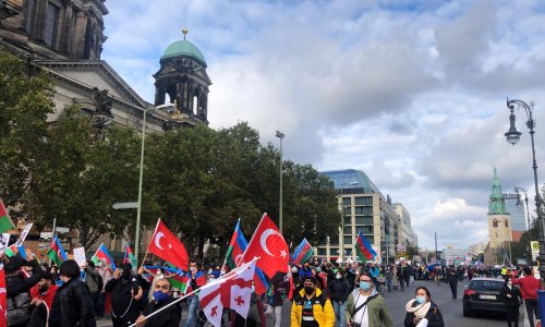 Berlində azərbaycanlıların möhtəşəm aksiyası - FOTOLAR