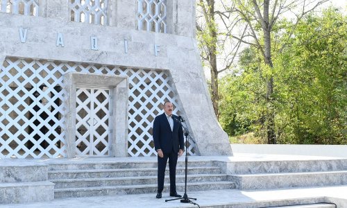 President Ilham Aliyev and First Lady Mehriban Aliyeva attend opening of Vagif Poetry Days in Shusha (PHOTO)