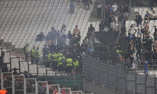 UEFA erməni bayrağı açılan oyunla bağlı qərar verəcək